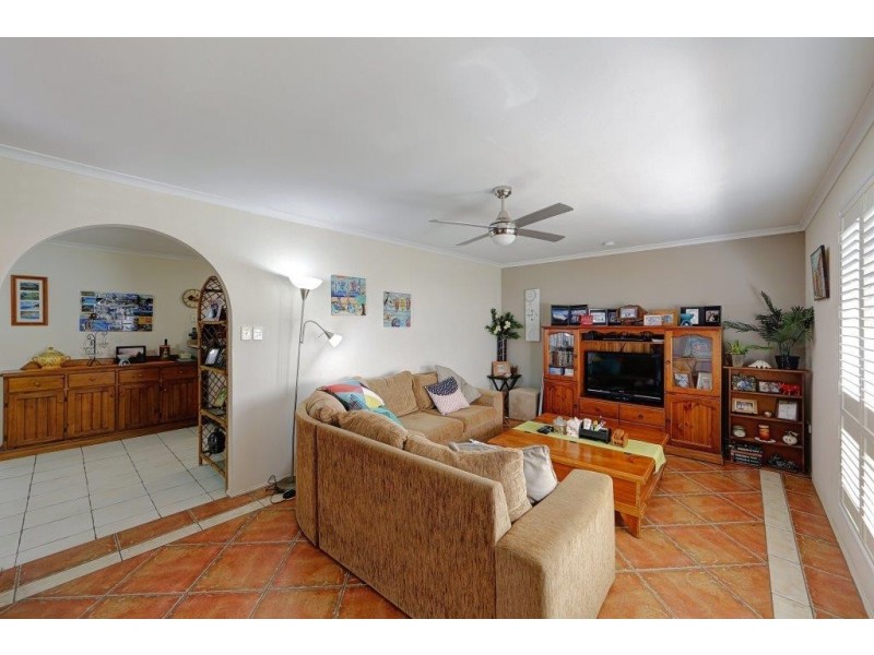 56 Shoreline Crescent, Bargara QLD 4670