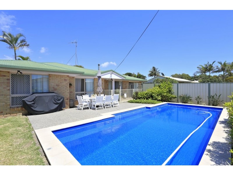 5 Foreshore Parade, Bargara QLD 4670