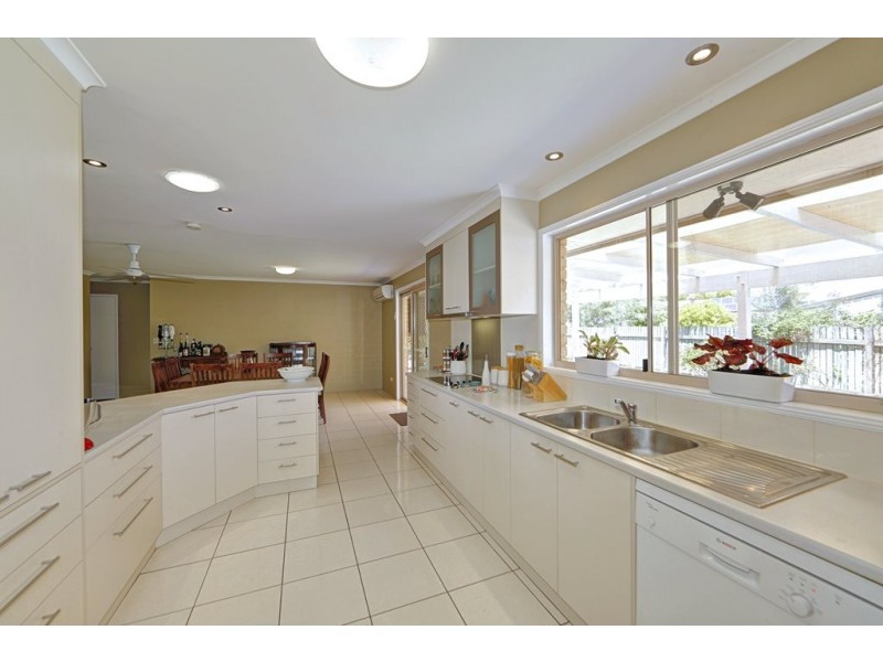 5 Foreshore Parade, Bargara QLD 4670