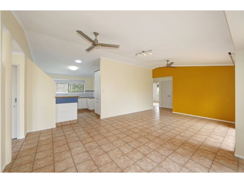 10 Norman Terrace, Bargara QLD 4670