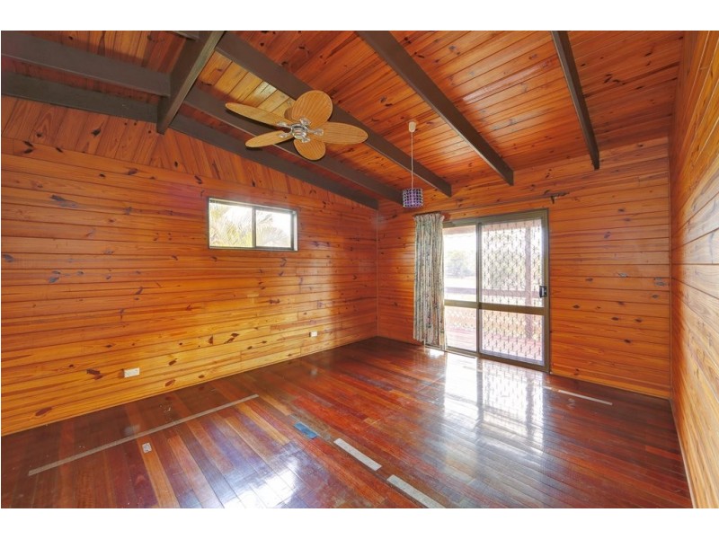16 Esplanade, Innes Park QLD 4670