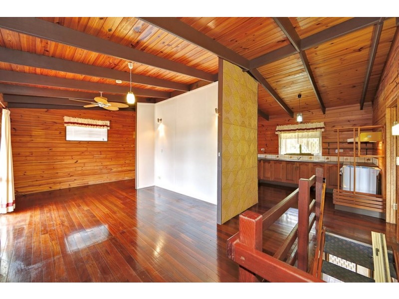 16 Esplanade, Innes Park QLD 4670