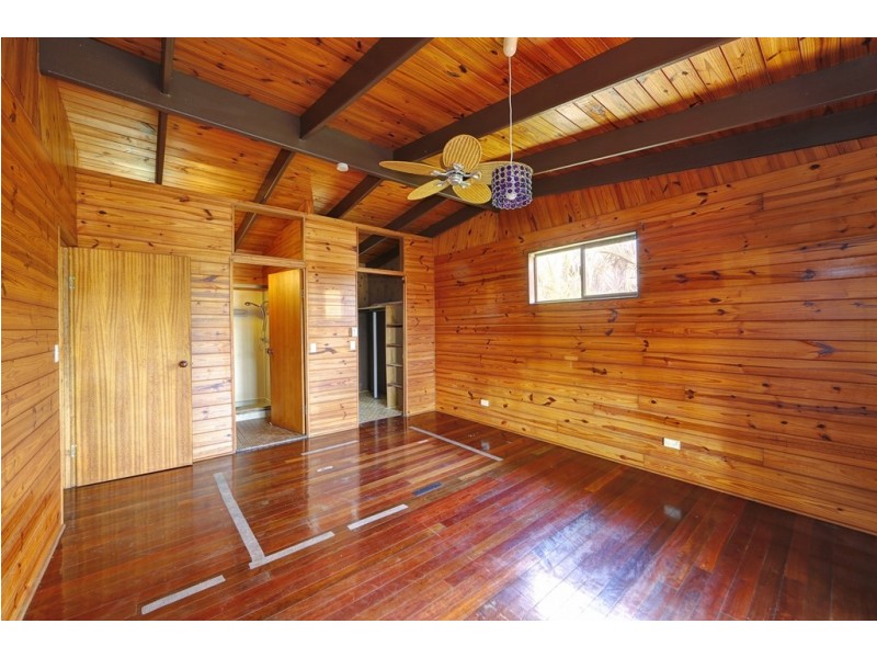 16 Esplanade, Innes Park QLD 4670