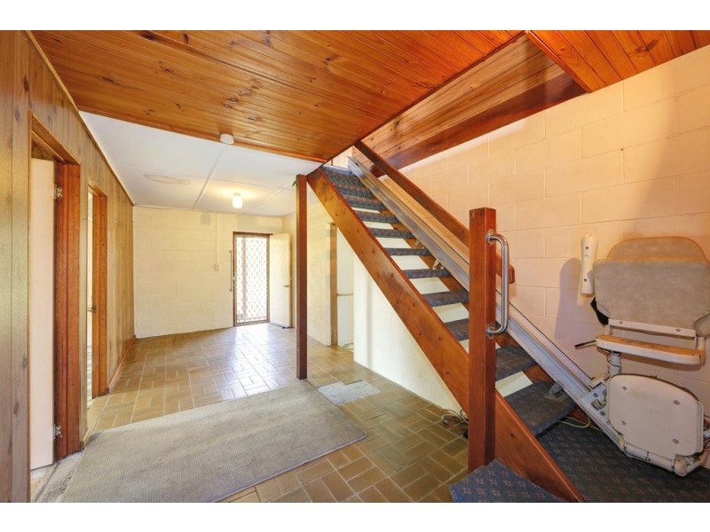 16 Esplanade, Innes Park QLD 4670