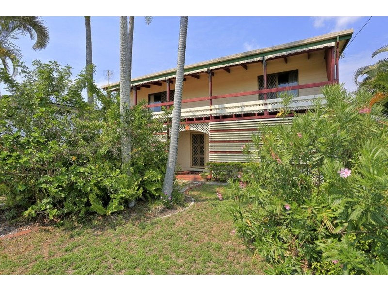 16 Esplanade, Innes Park QLD 4670