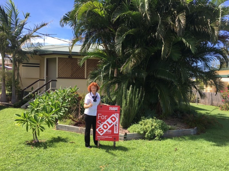 46 Burnett Heads Road, Burnett Heads QLD 4670