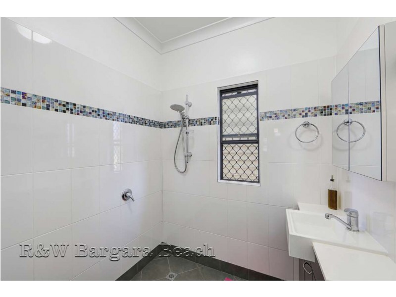 46 Burnett Heads Road, Burnett Heads QLD 4670