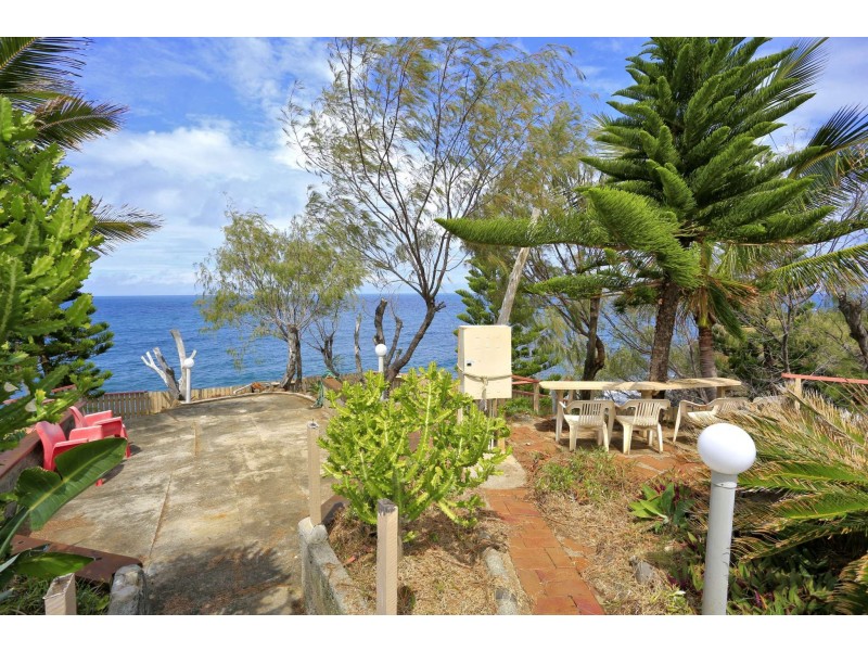 78 Barolin Esplanade, Coral Cove QLD 4670