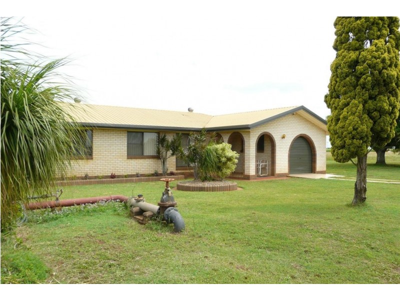 35 Sea Park Road, Burnett Heads QLD 4670