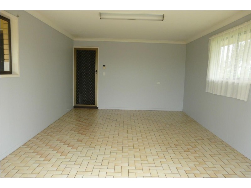 35 Sea Park Road, Burnett Heads QLD 4670