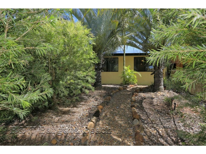 11 Rita Place, Coral Cove QLD 4670
