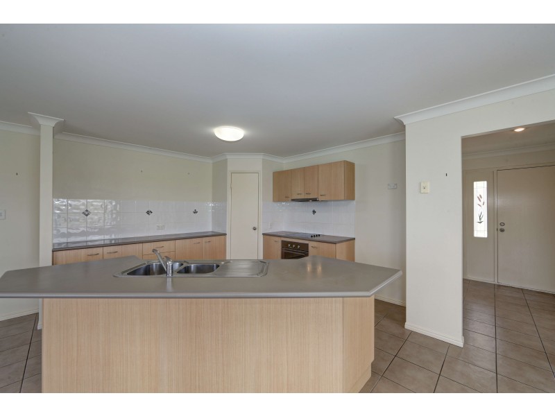 4 Flametree Court, Bargara QLD 4670