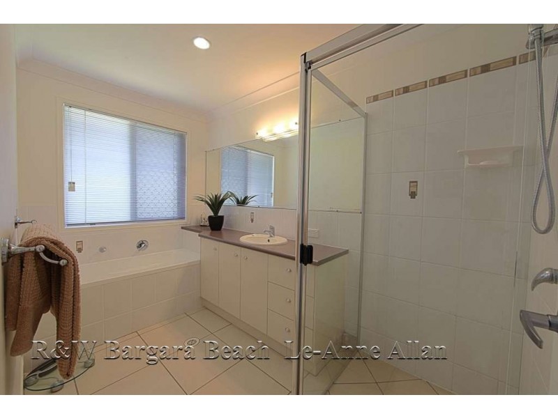 6 Poinciana Drive, Innes Park QLD 4670