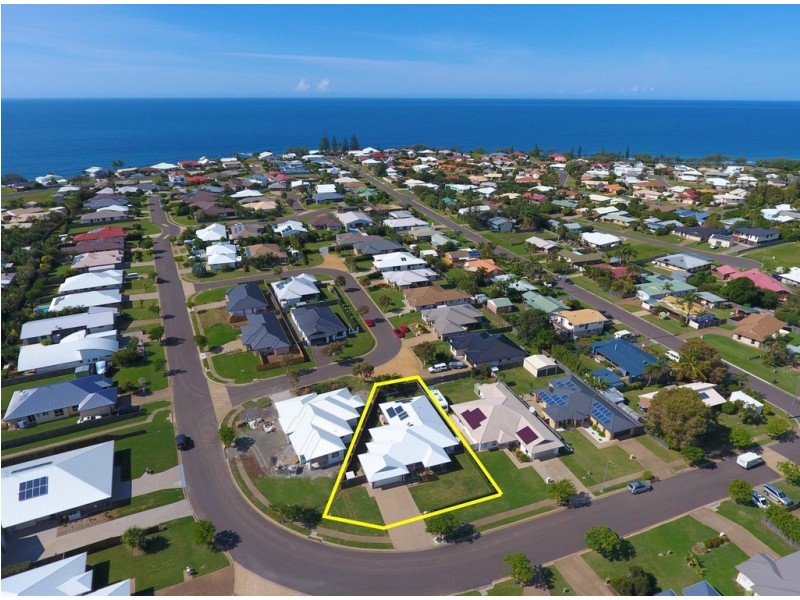 37 Breeze Drive, Bargara QLD 4670