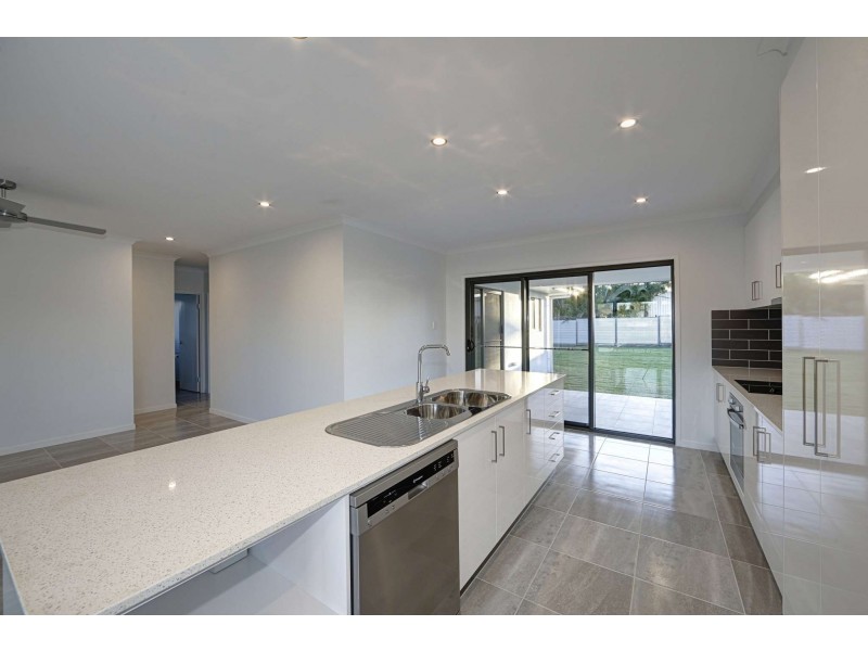 35 Burley Road, Innes Park QLD 4670