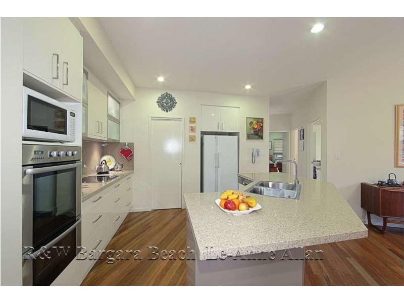 12 Aqualine Court, Bargara QLD 4670