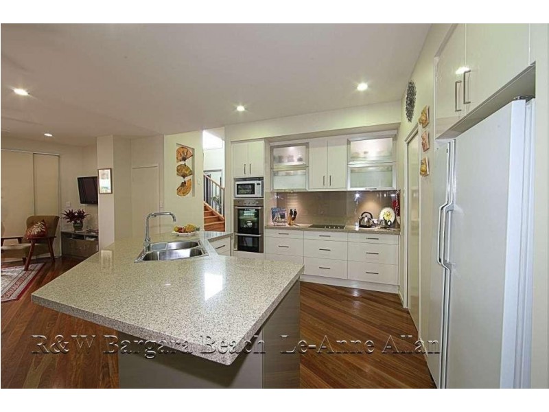 12 Aqualine Court, Bargara QLD 4670