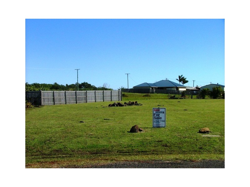 8 Cotton Tree, Innes Park QLD 4670