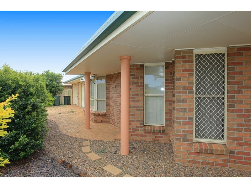 21 Peggy Drive, Coral Cove QLD 4670