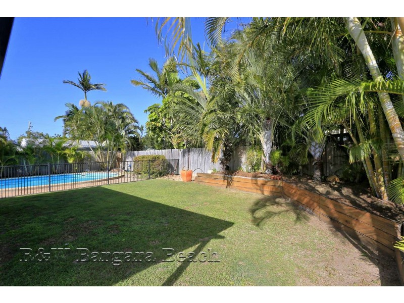 33 Davidson Street, Bargara QLD 4670