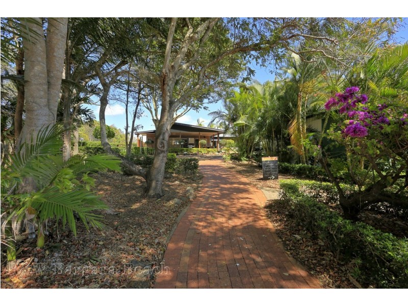 100 Hughes Road, Bargara QLD 4670