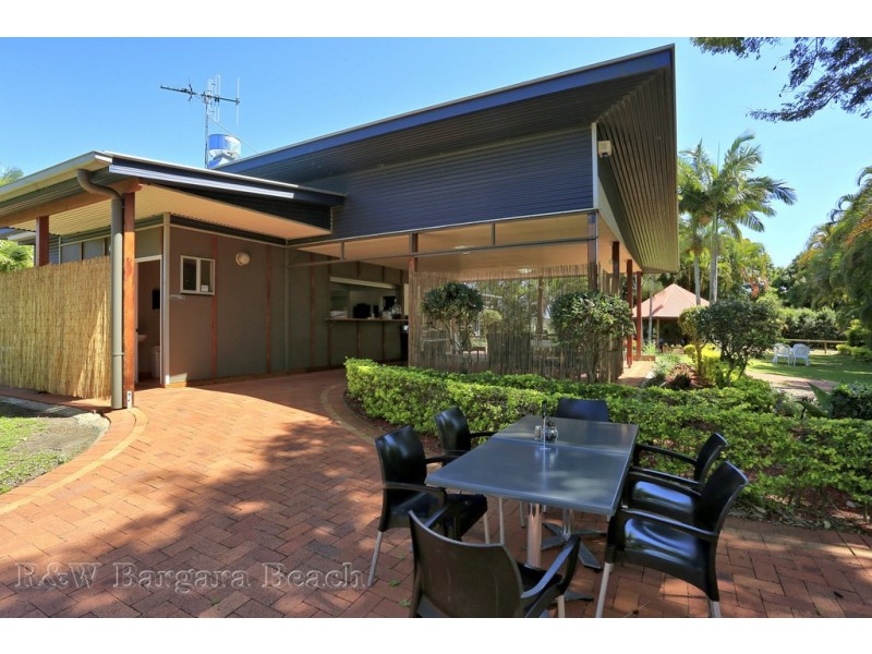 100 Hughes Road, Bargara QLD 4670