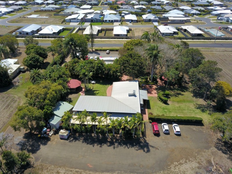 100 Hughes Road, Bargara QLD 4670