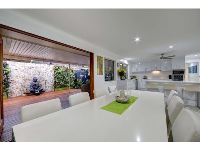 20 Fairway Drive, Bargara QLD 4670