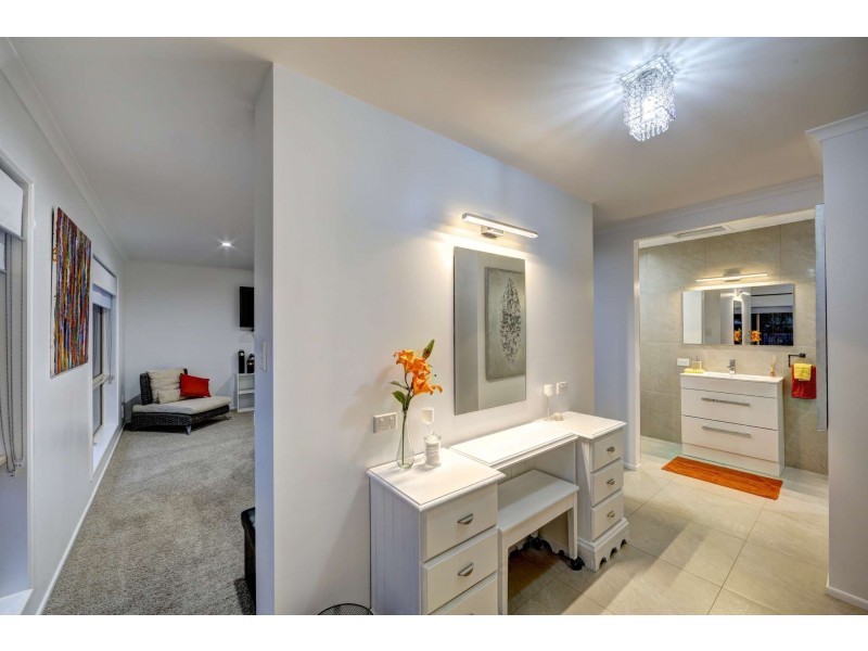 20 Fairway Drive, Bargara QLD 4670