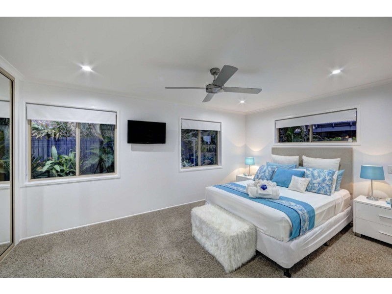 20 Fairway Drive, Bargara QLD 4670