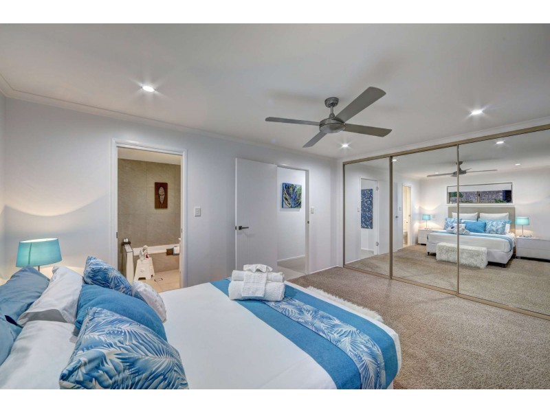 20 Fairway Drive, Bargara QLD 4670