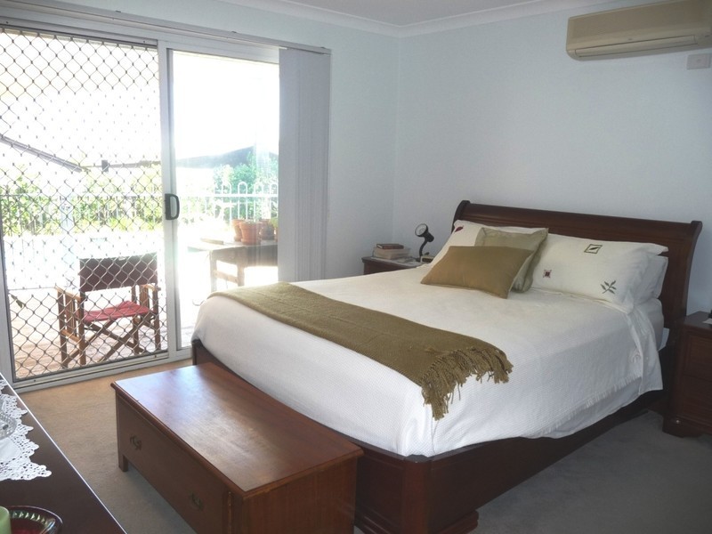 131 Barolin Esplanade, Coral Cove QLD 4670