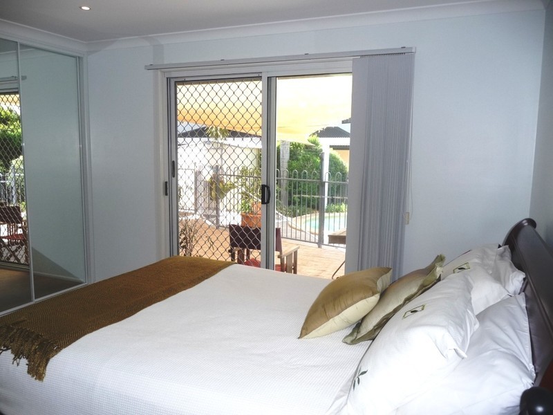 131 Barolin Esplanade, Coral Cove QLD 4670
