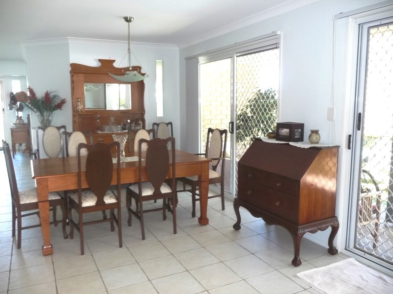 131 Barolin Esplanade, Coral Cove QLD 4670