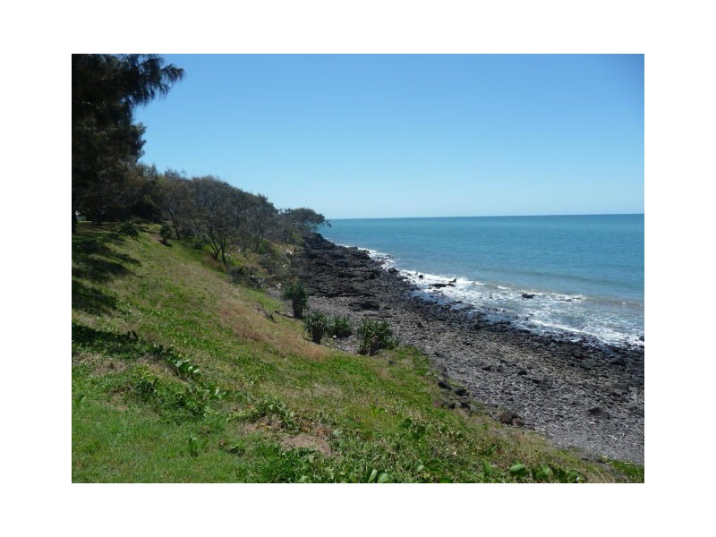 131 Barolin Esplanade, Coral Cove QLD 4670