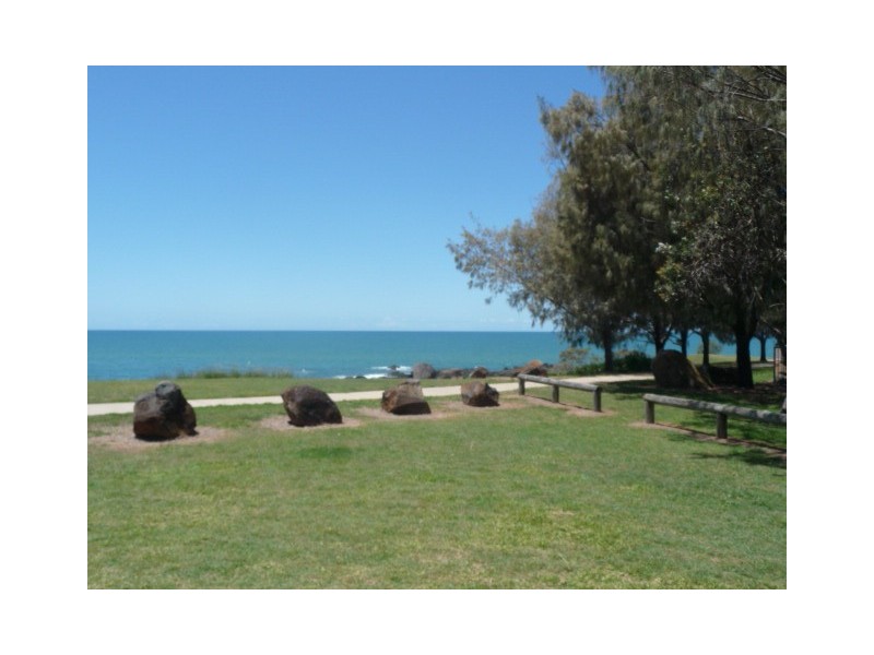 131 Barolin Esplanade, Coral Cove QLD 4670