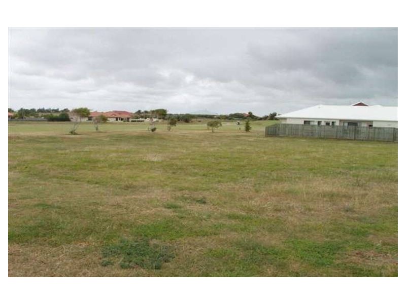 19 Belmonte Drive, Coral Cove QLD 4670