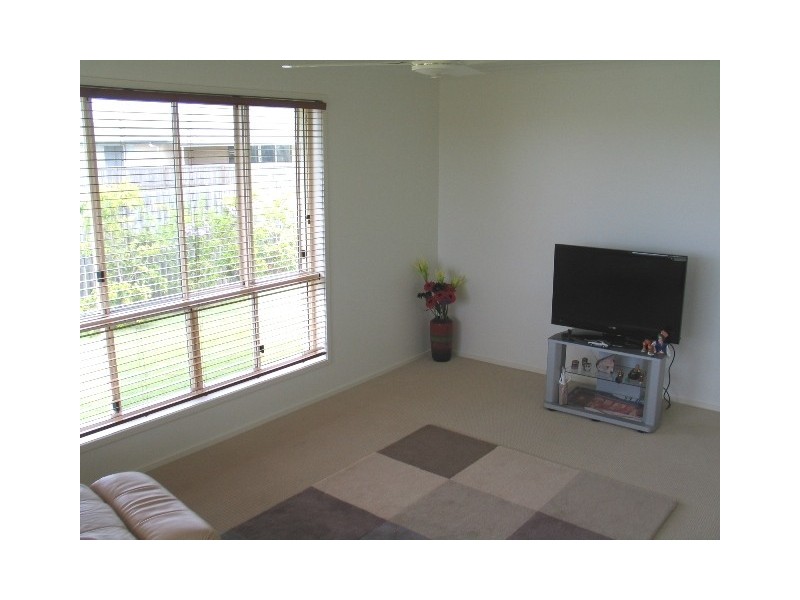 3 Pioneer Close, Bargara QLD 4670