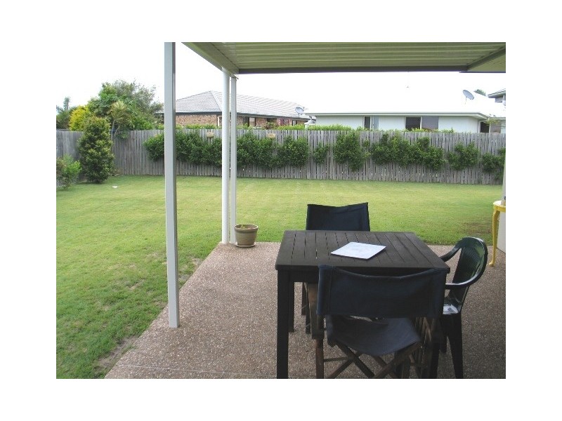 3 Pioneer Close, Bargara QLD 4670