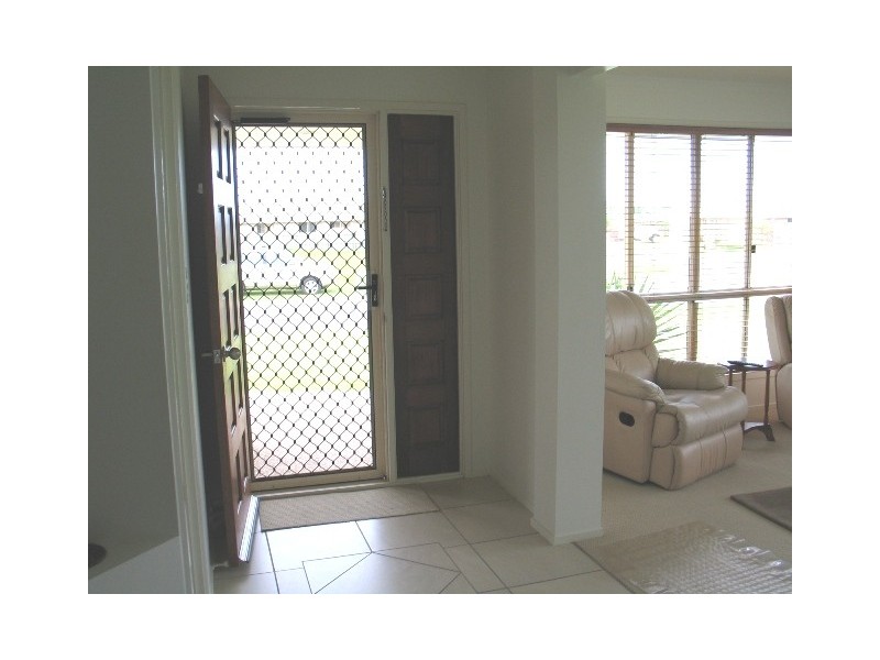 3 Pioneer Close, Bargara QLD 4670