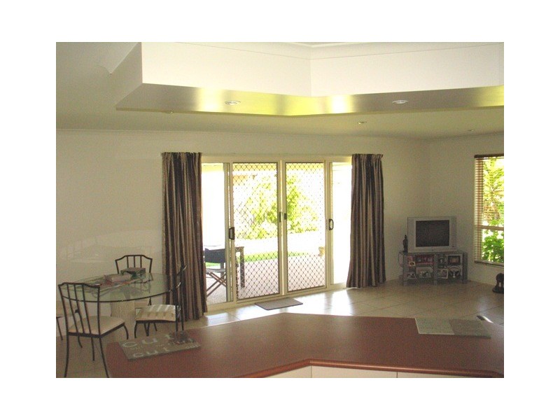 3 Pioneer Close, Bargara QLD 4670