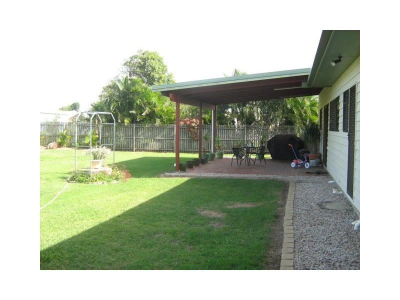 4 Pandanus Crescent, Innes Park QLD 4670