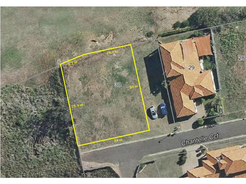 30 Chantelle Circuit, Coral Cove QLD 4670