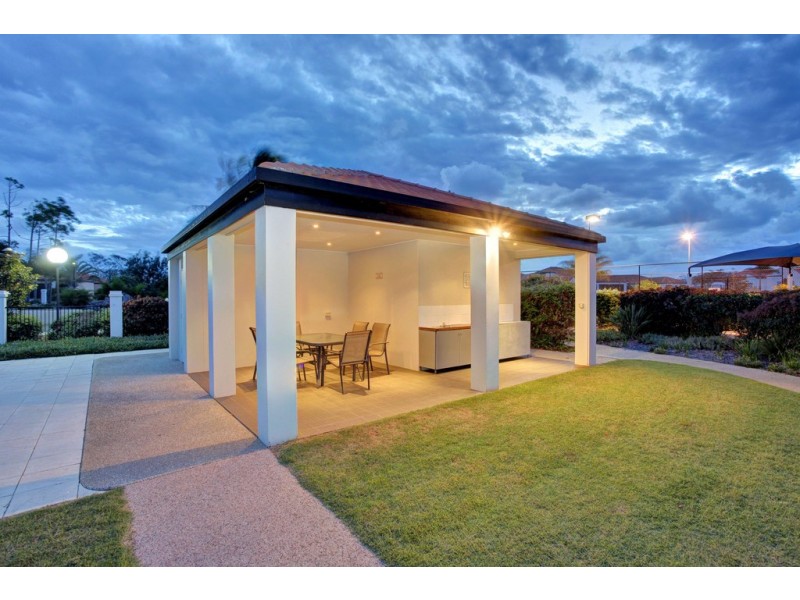 30 Chantelle Circuit, Coral Cove QLD 4670