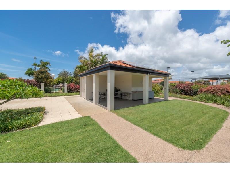 30 Chantelle Circuit, Coral Cove QLD 4670