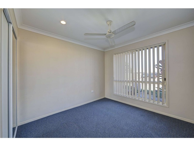 9 Sams Place, Coral Cove QLD 4670