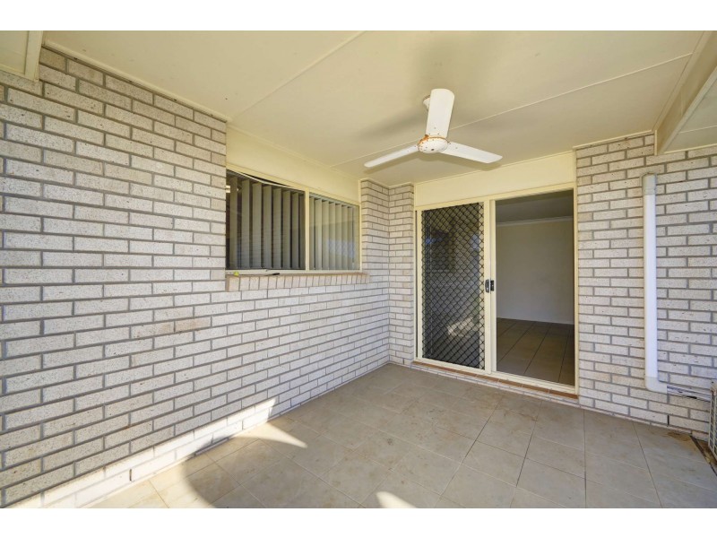 9 Sams Place, Coral Cove QLD 4670