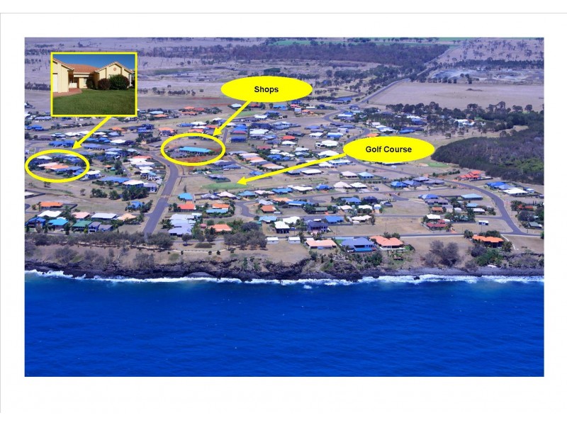 8 Robert John Cct, Coral Cove QLD 4670