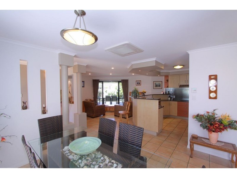 House 15, 5 Robert John Circuit, Coral Cove QLD 4670