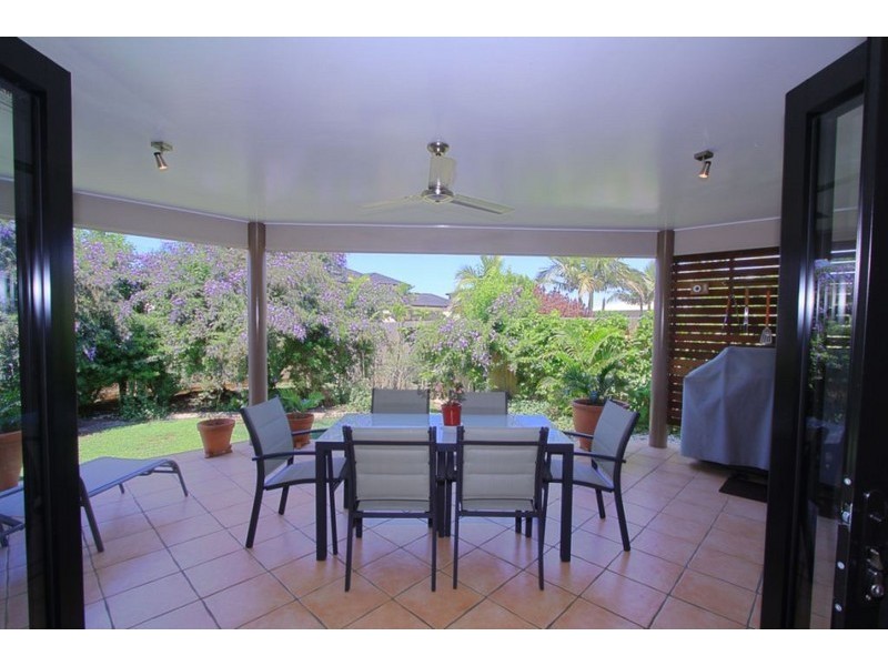 House 15, 5 Robert John Circuit, Coral Cove QLD 4670
